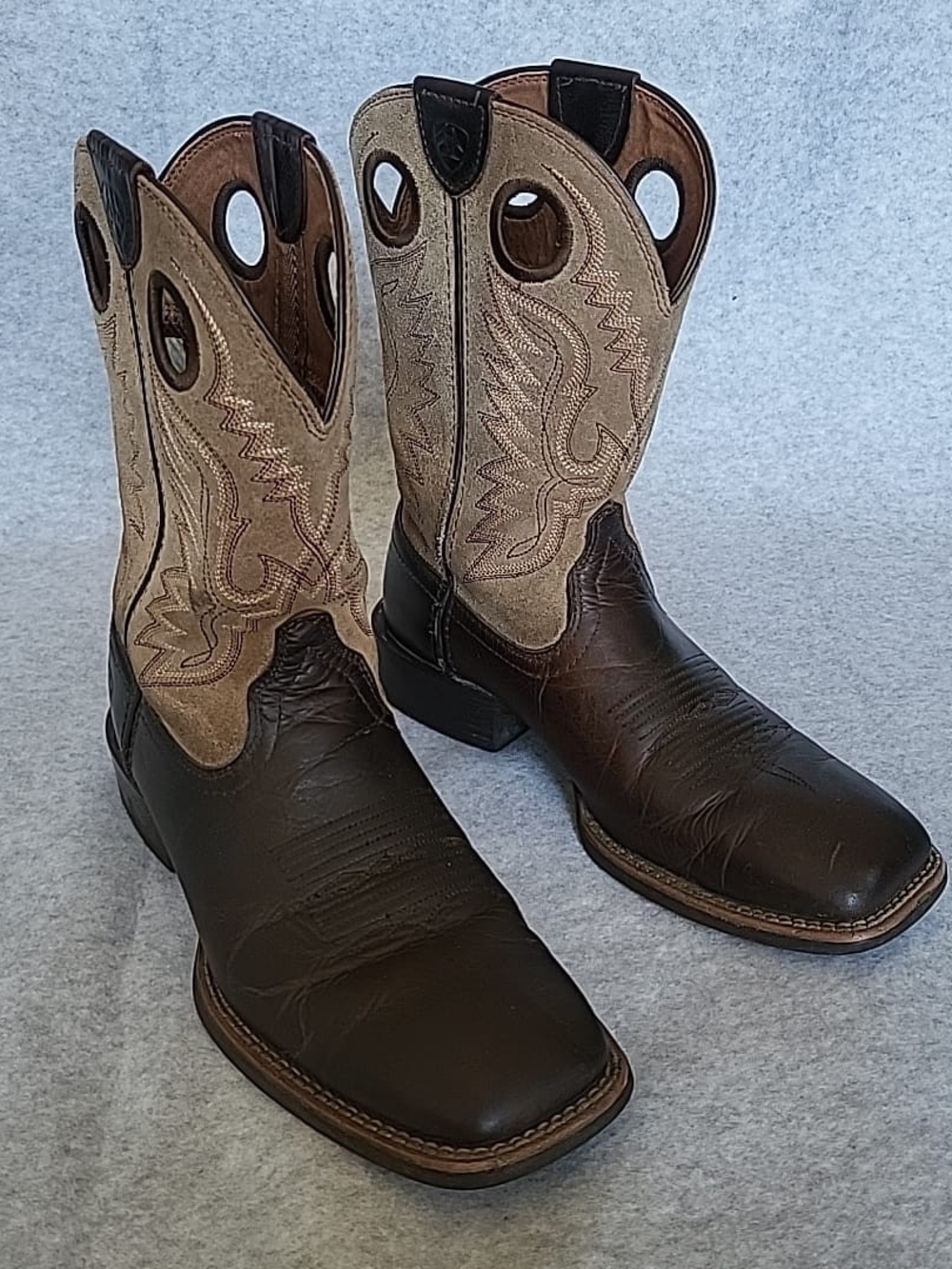 Ariat Heritage Roughstock Cowboy Boots Mens 7D Brown Leather Square Toe Western